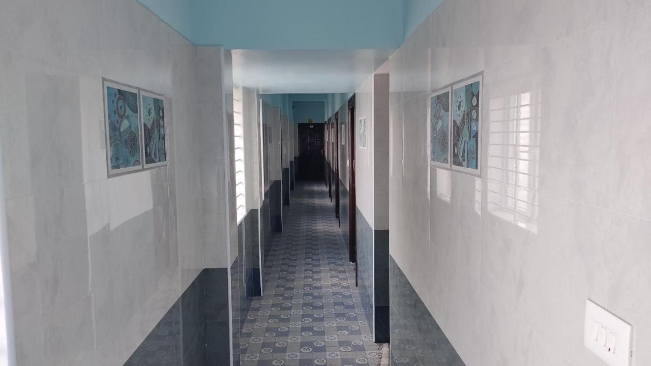 ホテル Jeeva Residency Thalaivasal エクステリア 写真